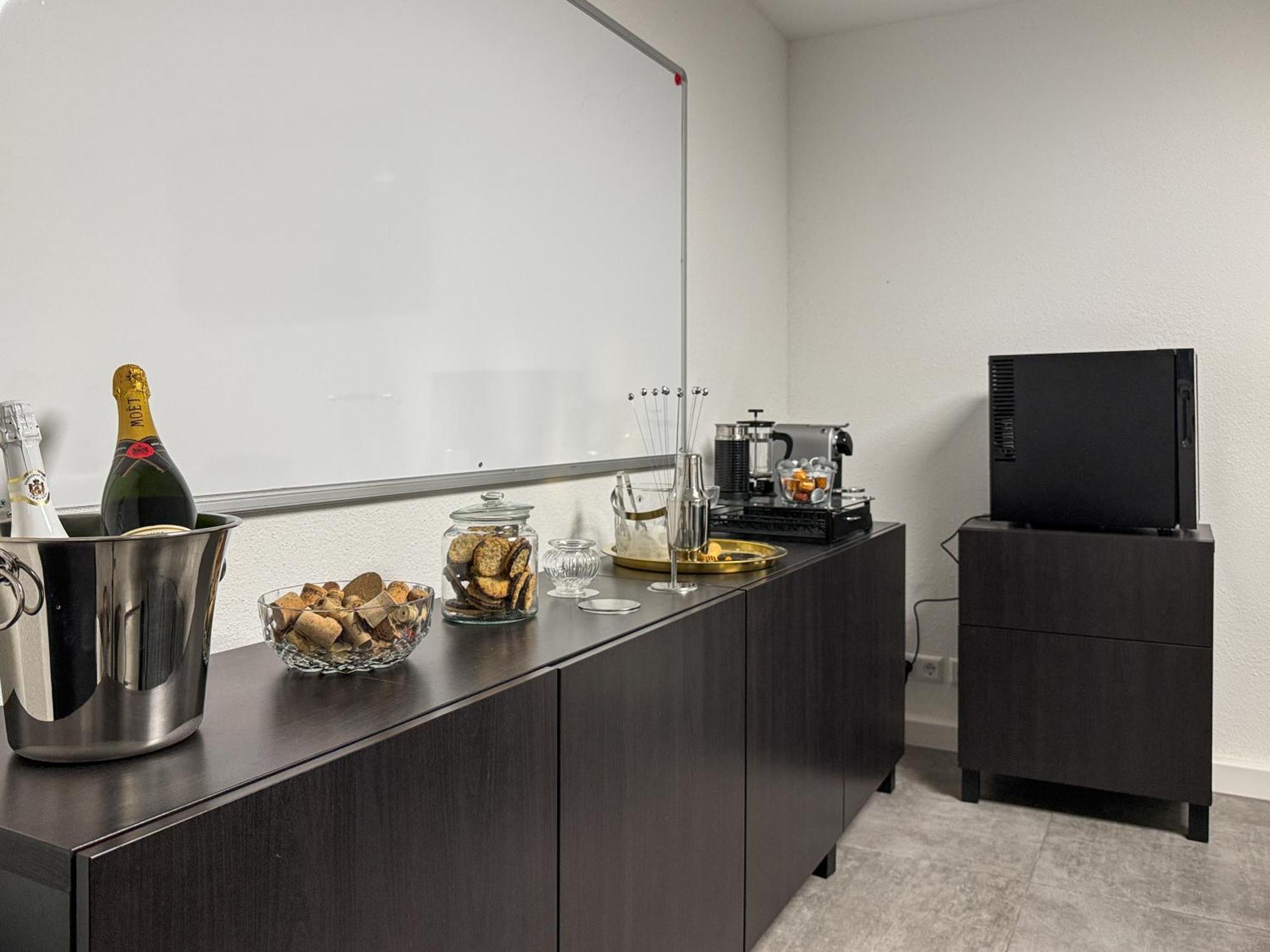Group Friendly Comfort Central Stuttgart Apartment Kültér fotó
